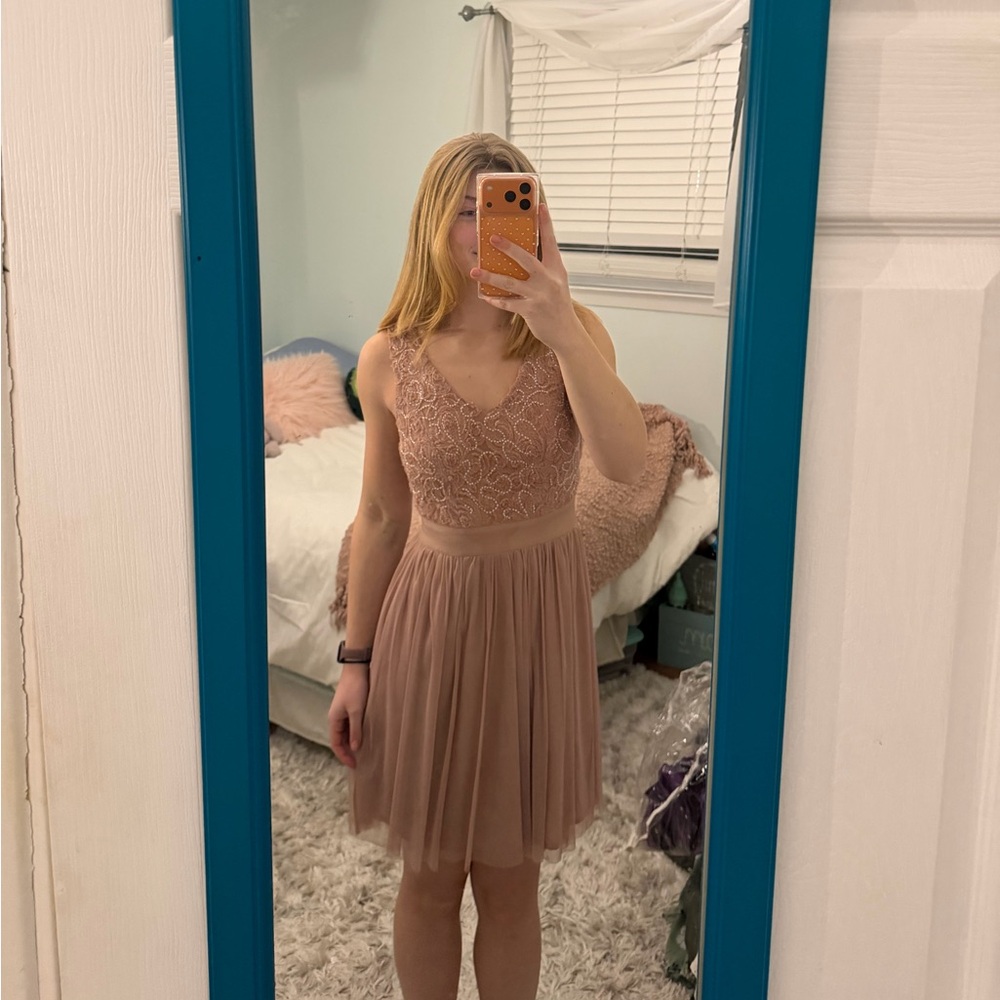 Soieblu Lace V-Neck Dress in Mauve